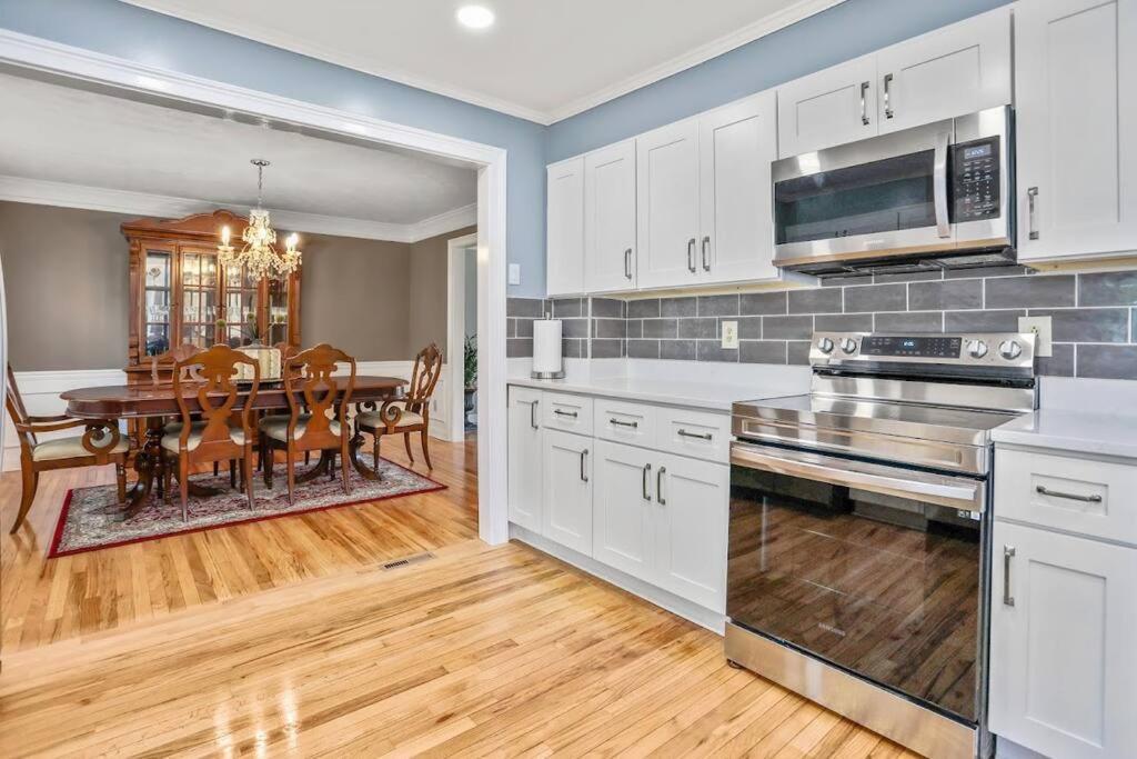 Lovely 5Bed, 3-Fullbath ! 5Min To Free Way I-85 Lawrenceville Exterior foto