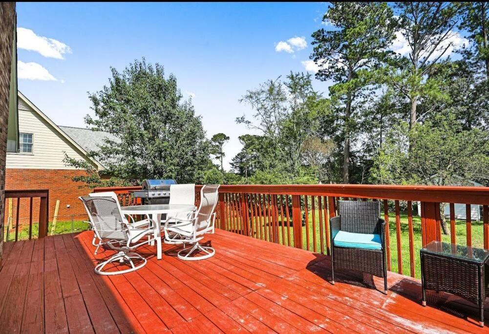 Lovely 5Bed, 3-Fullbath ! 5Min To Free Way I-85 Lawrenceville Exterior foto