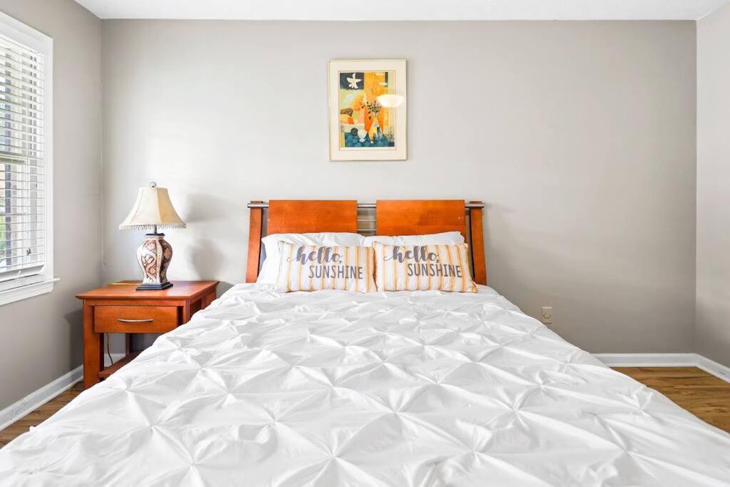 Lovely 5Bed, 3-Fullbath ! 5Min To Free Way I-85 Lawrenceville Exterior foto
