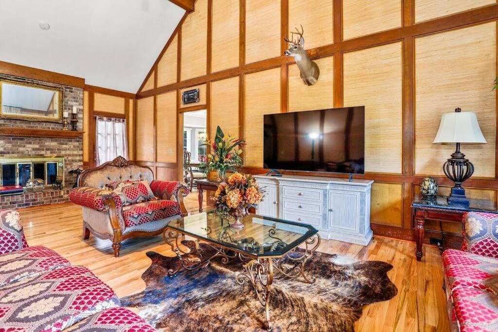 Lovely 5Bed, 3-Fullbath ! 5Min To Free Way I-85 Lawrenceville Exterior foto